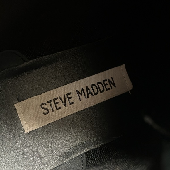 steve madden black leather lace up ankle boots - Picture 9 of 9